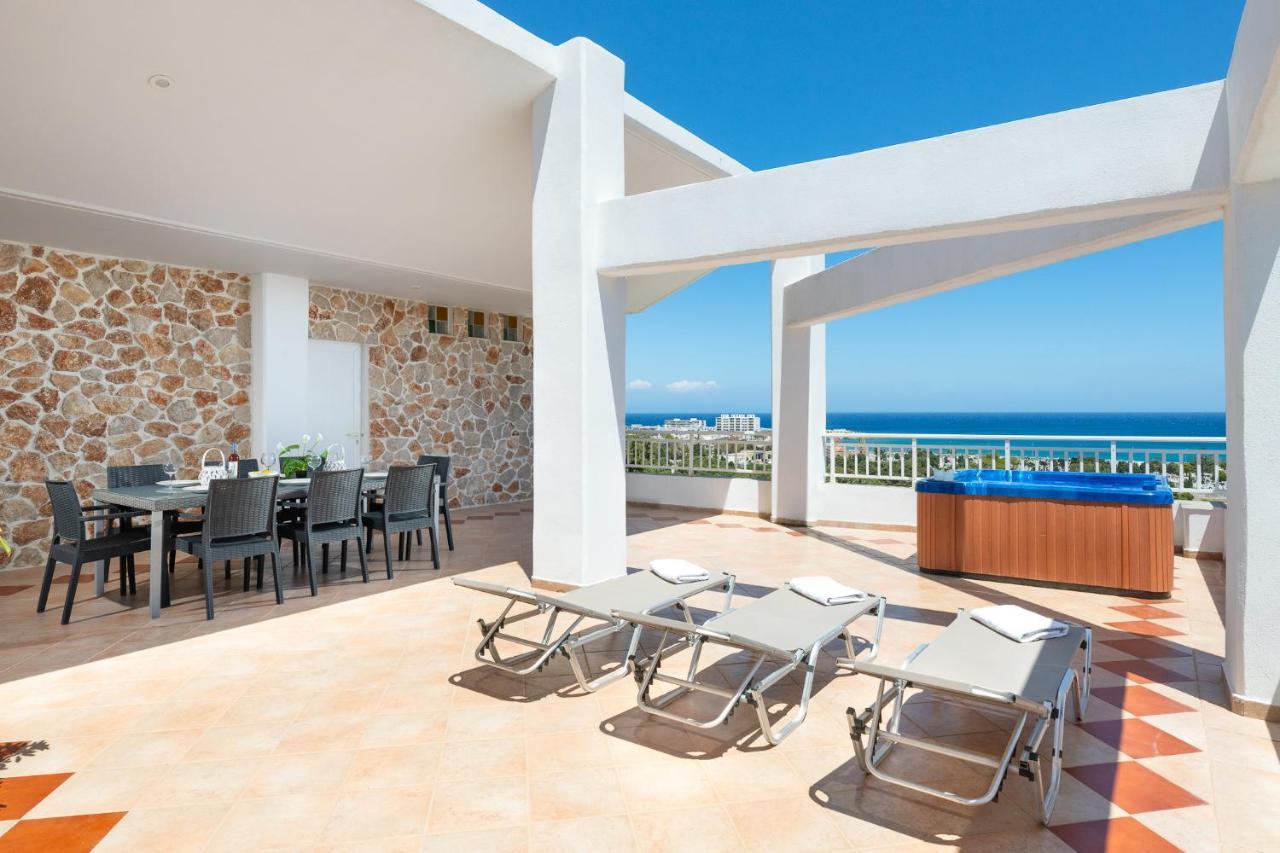 Amazing Apartments With Sea View In Rhodes Town Rhodes City Екстер'єр фото